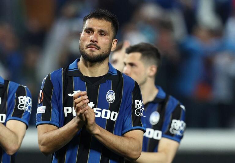 José Luis Palomino con la maglia dell'Atalanta