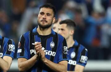 José Luis Palomino con la maglia dell'Atalanta