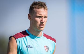 Jakub Jankto, centrocampista del Cagliari, durante la sua prima seduta di allenamento | Foto Cagliari Calcio