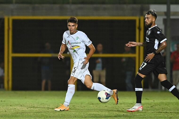 Federico Zanchetta durante Olbia-Cesena | Foto Sandro Giordano