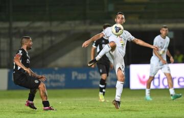 Roberto Biancu durante Olbia-Cesena | Foto Sandro Giordano