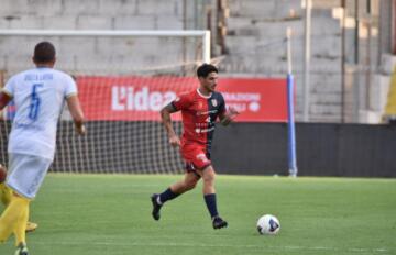 Giuseppe Mastinu durante Torres-Carrarese | Foto Alessandro Sanna