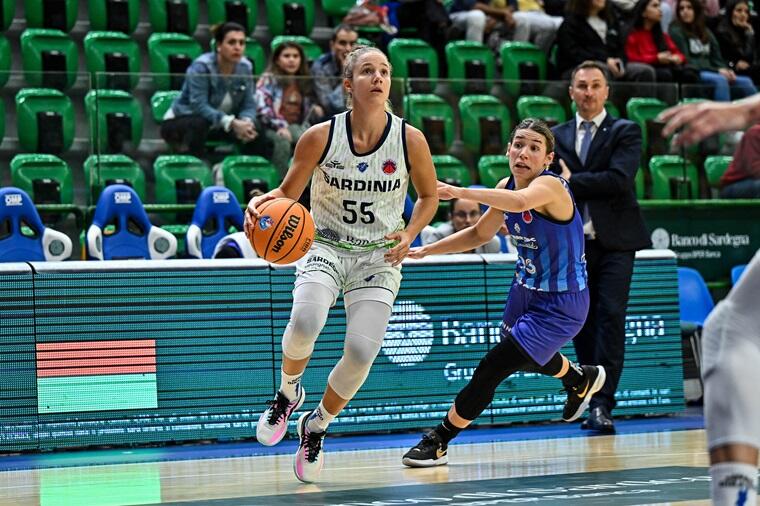 Anna Togliani durante Dinamo Banco di Sardegna Sassari - TARR KSC Szekszard | Foto Foto L.Canu / Ciamillo-Castoria