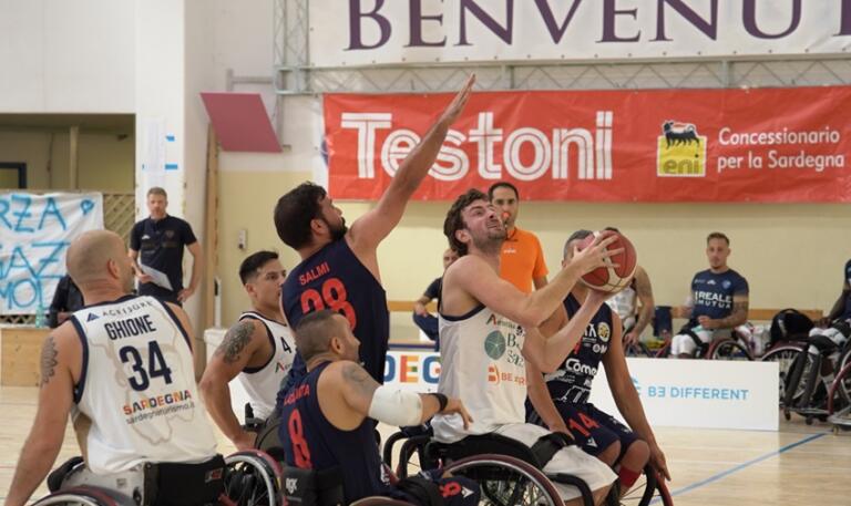 Uno scatto della sfida tra la Dinamo Lab e Taranto | Foto US Dinamo Sassari