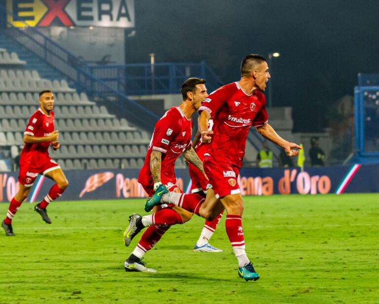 L'esultanza dei giocatori del Perugia nella gara contro la SPAL | Foto Nicolò Farina