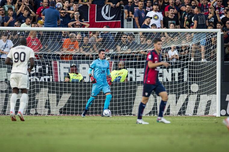Simone Scuffet durante Cagliari-Roma | Foto Valerio Spano