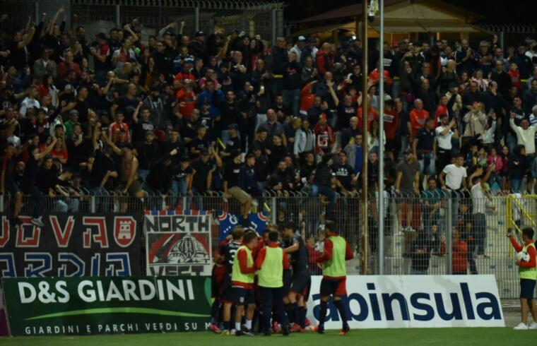 Esultanza Torres al gol di Sanat | Foto Alessandro Sanna