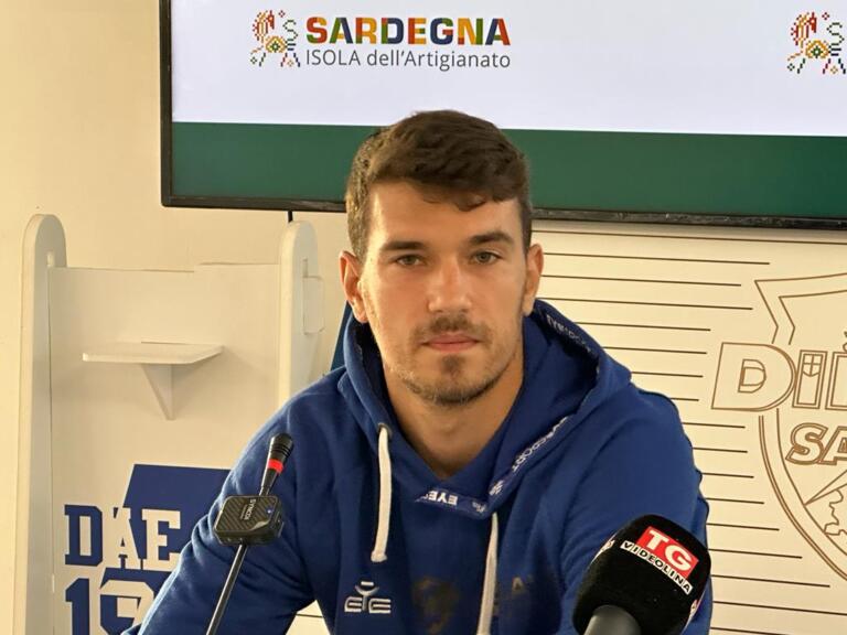 L'ala della Dinamo Sassari Filip Kruslin