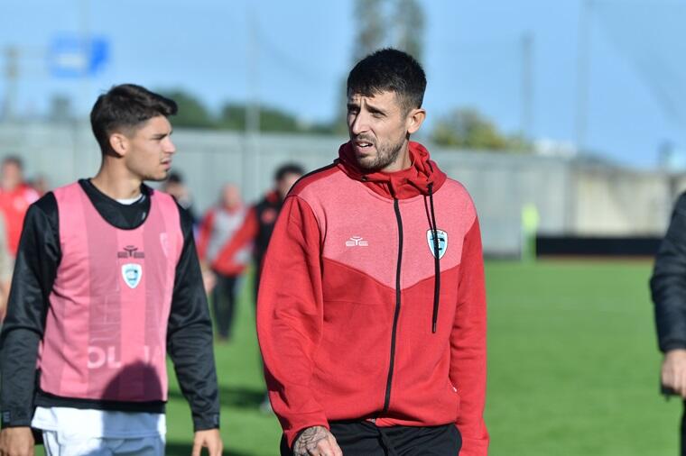 Leandro Greco dopo il fischio finale Olbia-Lucchese | Foto Sandro Giordano