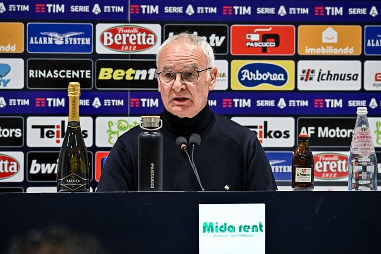 Cagliari, Ranieri: “Bicchiere mezzo pieno, ci proviamo sempre”
