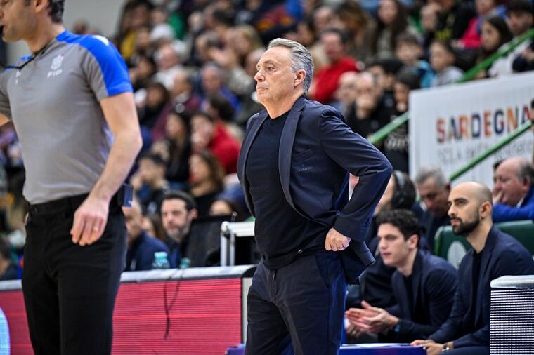 Piero Bucchi durante Dinamo Sassari-Olimpia Milano | Foto Luigi Canu
