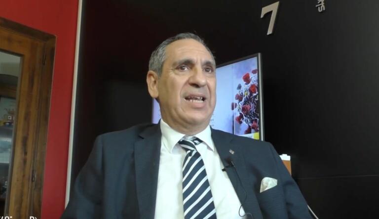 Renato Scanu negli studi di Radio Luna (Carbonia)