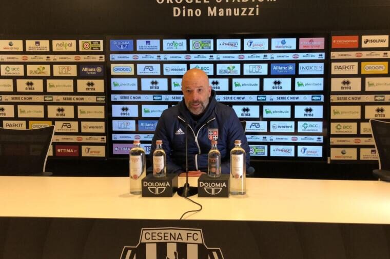 Alfonso Greco, allenatore della Torres | Foto Centotrentuno