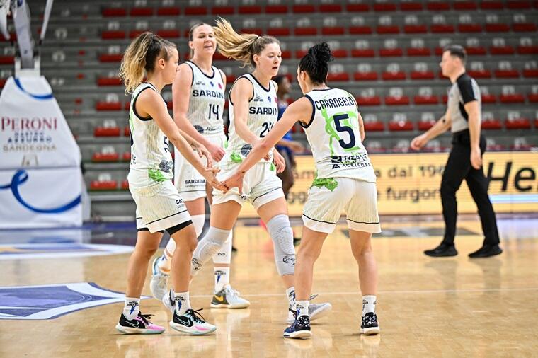 dinamo women