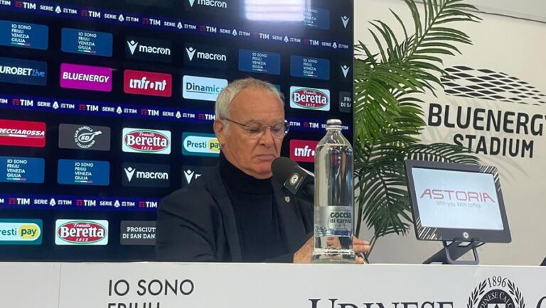 Claudio Ranieri nella sala stampa della Bluenergy Arena