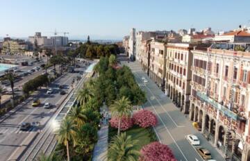 Il rendering della nuova passeggiata di Via Roma a Cagliari