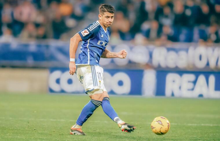 Santiago Colombatto con la maglia del Real Oviedo | Foto X