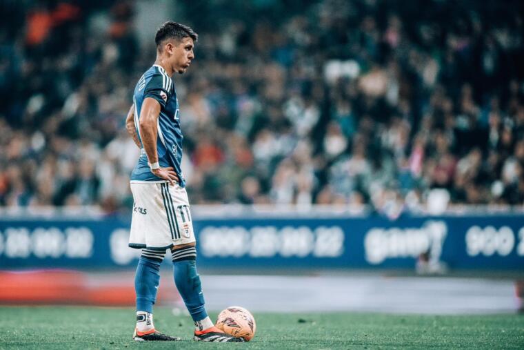 Santiago Colombatto con la maglia del Real Oviedo | Foto X