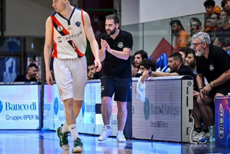 Gabriele Piras, coach Sennori | Foto Luigi Canu