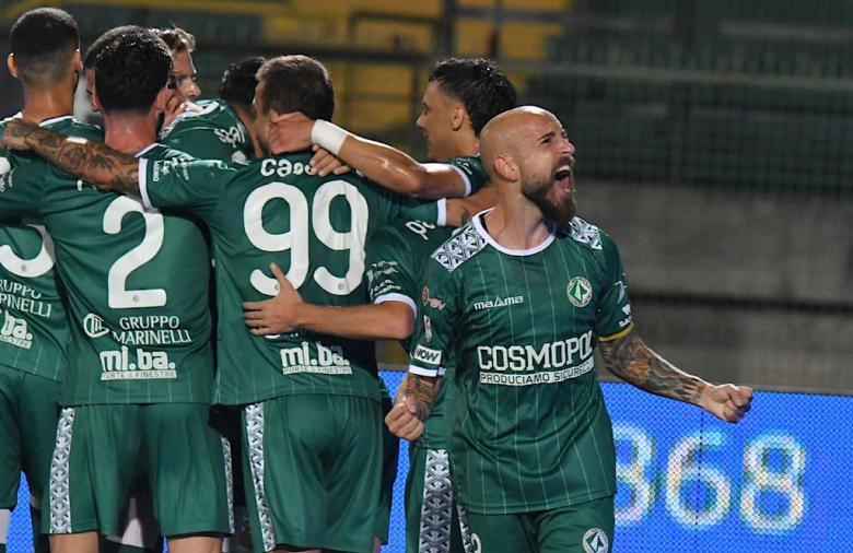 Un'esultanza dell'Avellino | Foto Facebook Lega Pro