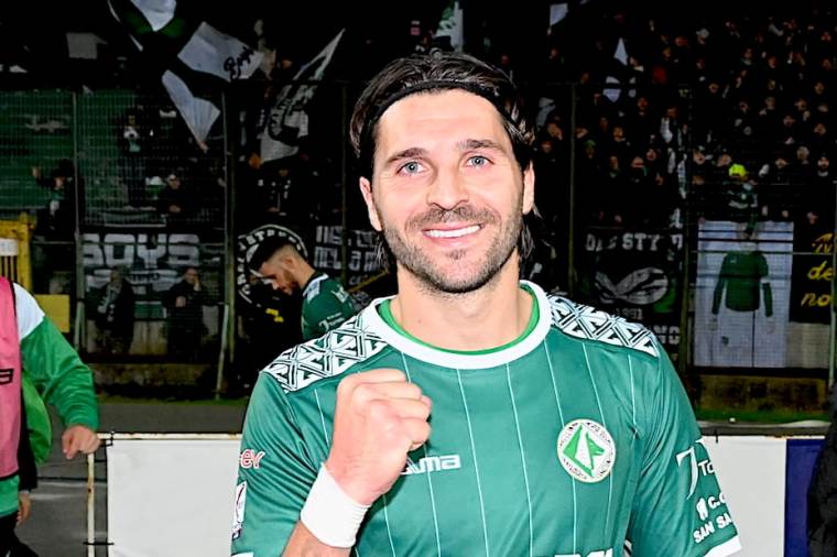 Cosimo Patierno, bomber dell'Avellino e capocannoniere della Serie C | Foto Facebook Lega Pro