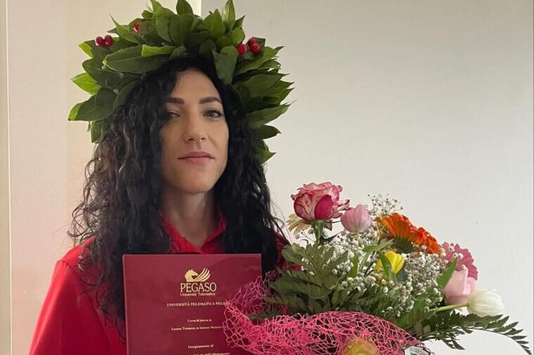 Debora Carangelo, capitano della Dinamo Sassari Women nel giorno della sua laurea | Foto Dinamo Sassari Women