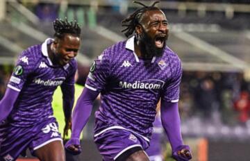 M'Bala Nzola esulta dopo un gol | Foto X Fiorentina