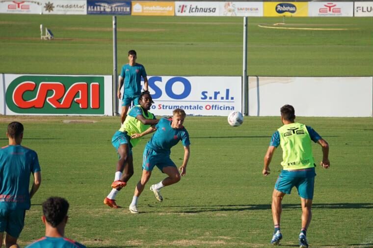 Uno scatto dell'allenamento del Cagliari | Foto Centotrentuno