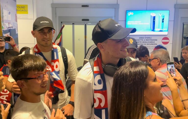 Zortea e Piccoli all'aeroporto di Elmas | Foto Centotrentuno