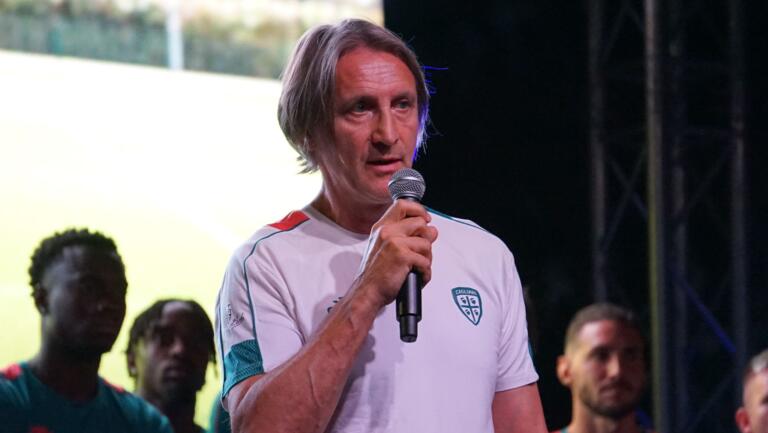 Davide Nicola, allenatore del Cagliari, in occasione della presentazione della squadra a Costa Rei | Foto Centotrentuno