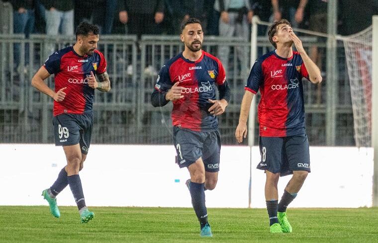 Mario Mercadante, nuovo difensore della Torres | Foto Facebook Gubbio