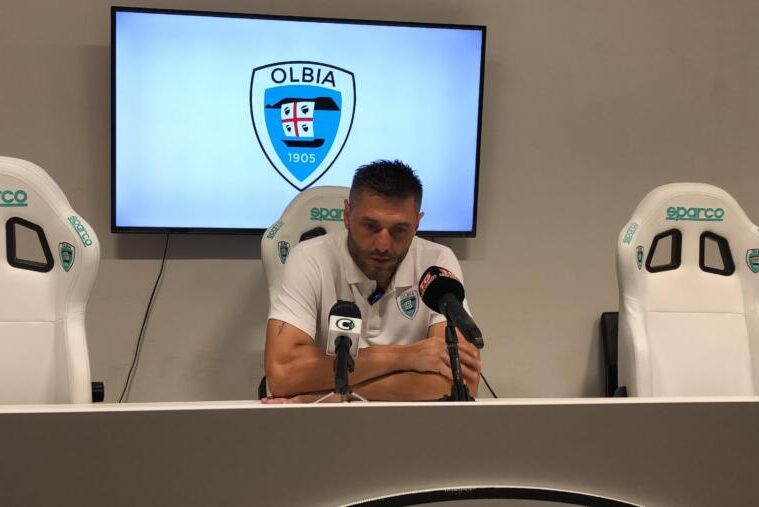 Marco Amelia, tecnico dell'Olbia | Foto Centotrentuno