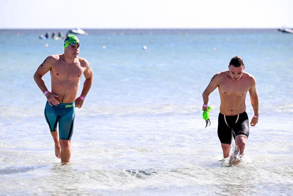 Spiaggia-La-Cinta-Nuotatori-Paralimpici