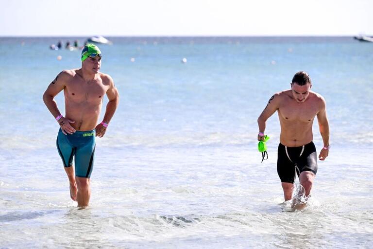 Spiaggia-La-Cinta-Nuotatori-Paralimpici