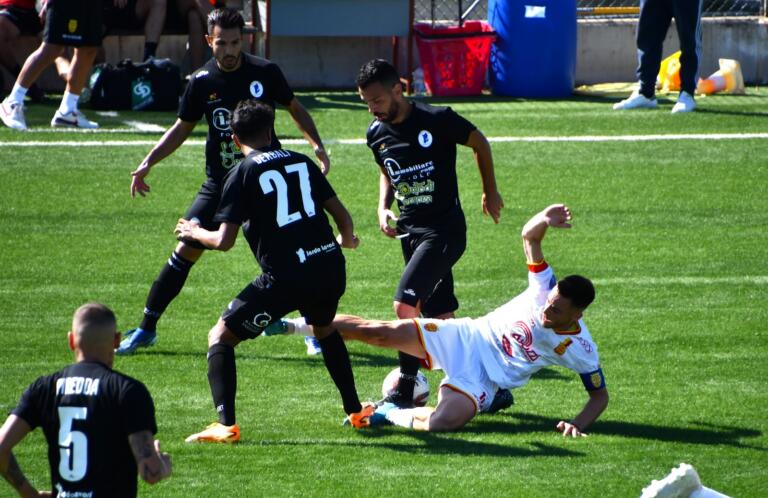 Uno scatto della sfida tra Atletico Uri e Costa Orientale Sarda | Foto Paolo Massaro