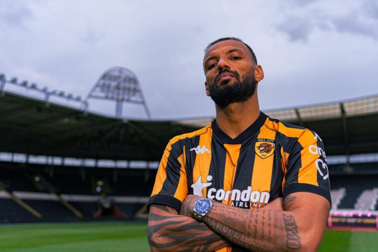 Joao Pedro con la maglia dell'Hull City | Foto Hull City