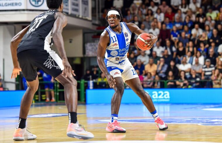 Brian Fobbs durante Dinamo Sassari-Trento | Foto Claudio Atzori