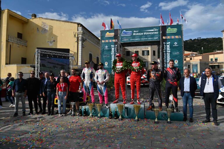 Il podio finale del 21° Rally dei Nuraghi e del Vermentino