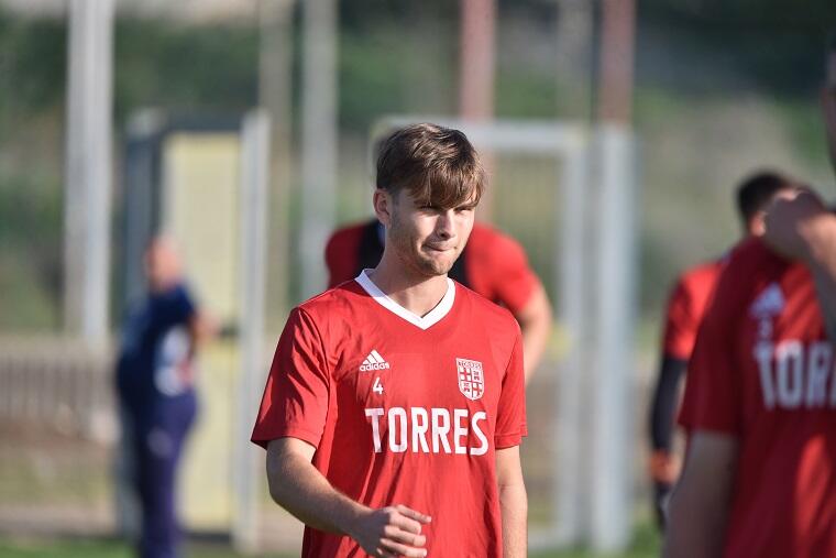 Micheal Brentan, centrocampista della Torres | Foto US Torres/Alessandro Sanna