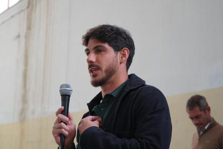 Giuseppe Mastinu all'Istituto Comprensivo Latte Dolce Agro | Foto Torres