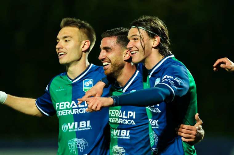 Un'esultanza della Feralpisalò | Foto Facebook Feralpisalò