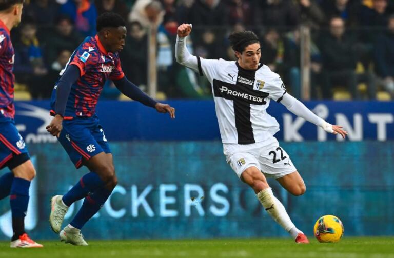 Matteo Cancellieri in azione con la maglia del Parma | Foto Parma Calcio