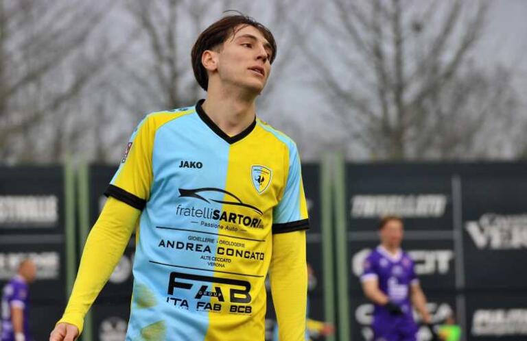 Alberto Lunghi, nuovo giocatore della Torres, con la maglia dell'Arzignano | Foto Facebook FC Arzignano Valchiampo